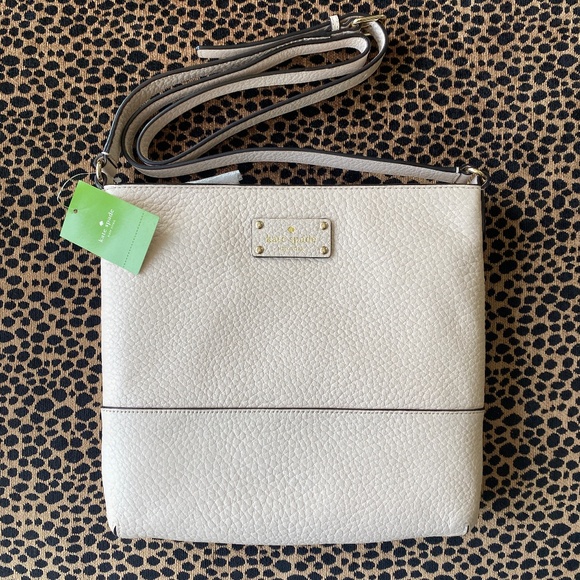 Kate Spade Leather Purse - NEW!!